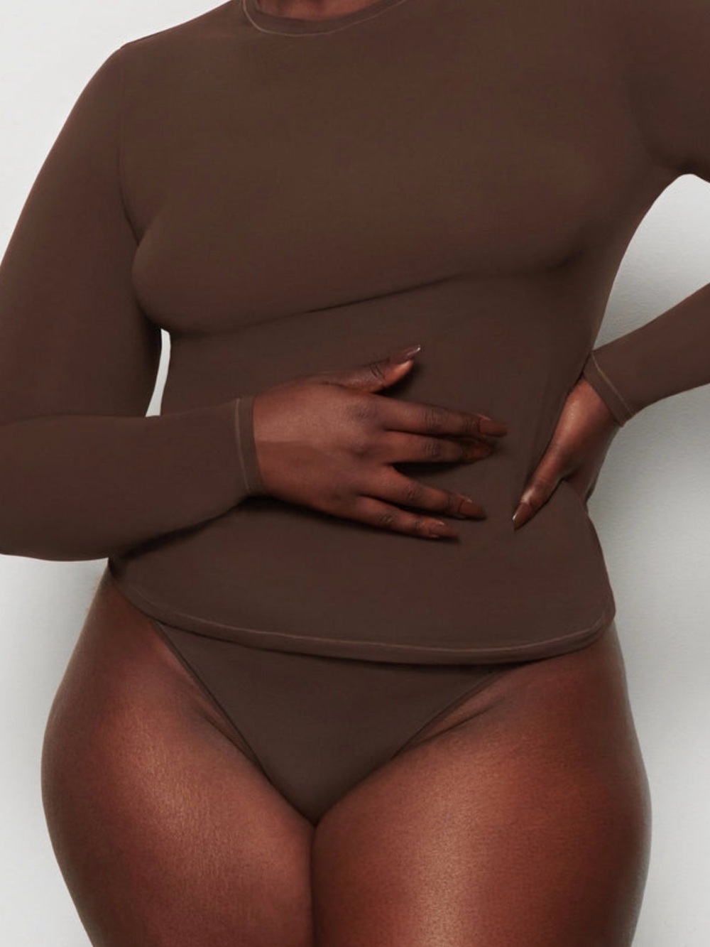 NWT SKIMS Fits Everybody Cocoa Long-Sleeve Crewneck Women's Top, Large - Picture 2 of 7